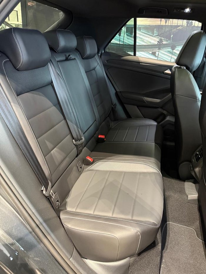 2024 Volkswagen T-Roc 140TSI R-Line