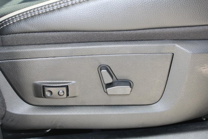 2024 RAM 2500 Laramie Rambox