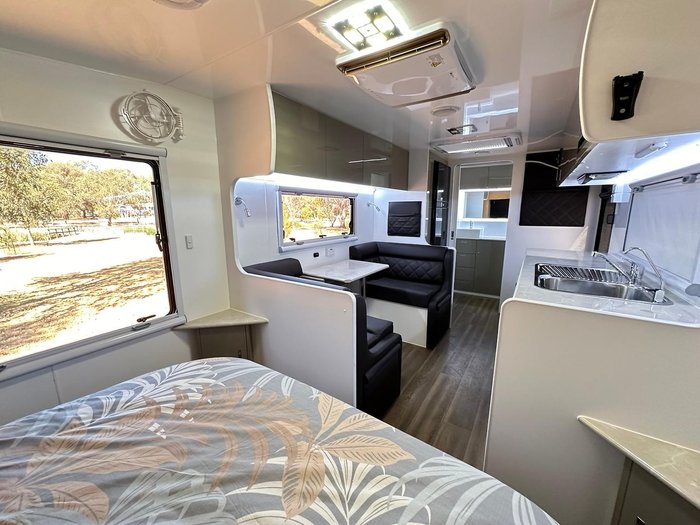 2024 Red Centre Tanami + 208 TYPE A