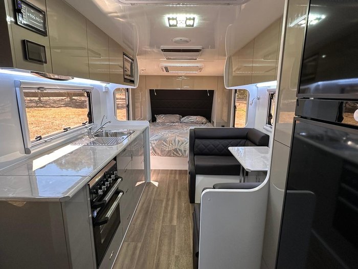 2024 Red Centre Tanami + 208 TYPE A