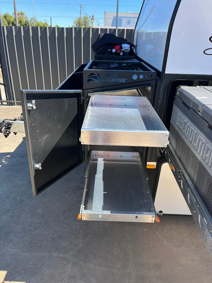 2024 Red Centre Seisia 16 HYBRID (was $164,990 now $154,990)