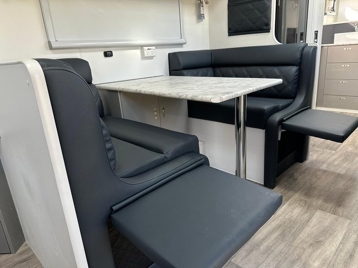 2024 Red Centre Newell 216 LARGE ENSUITE (was $105,490 now $84,990)