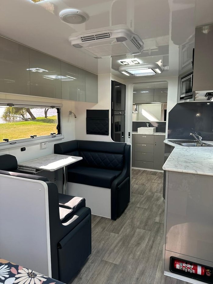 2024 Red Centre Newell 216 LARGE ENSUITE (was $105,490 now $74,990)