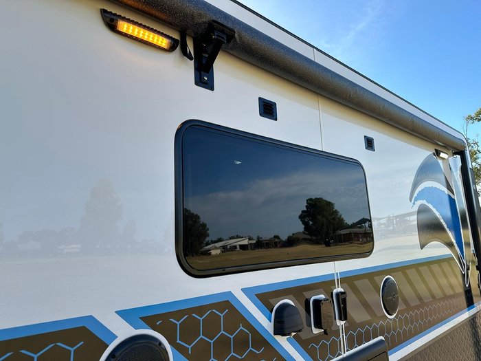 2024 Red Centre Newell 216 LARGE ENSUITE (was $105,490 now $74,990)