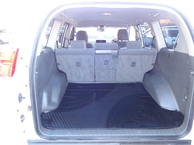 2012 TOYOTA LANDCRUISER PRADO GX (4x4)