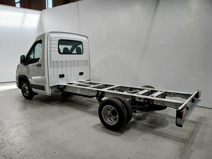 2023 LDV Deliver 9 Blanc White