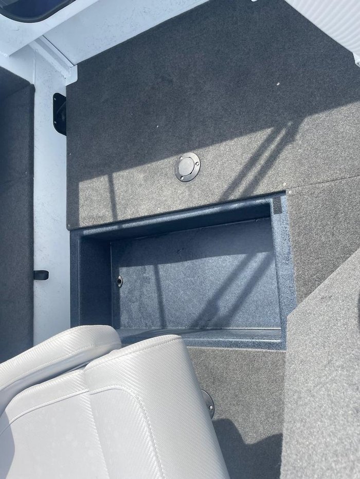 2025 Stacer 499 Crossfire SC SE