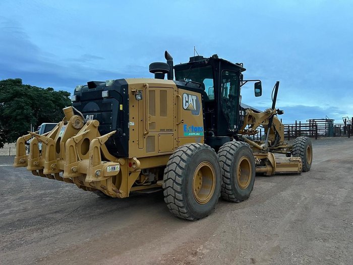 2012 Caterpillar 12M2 Awd 