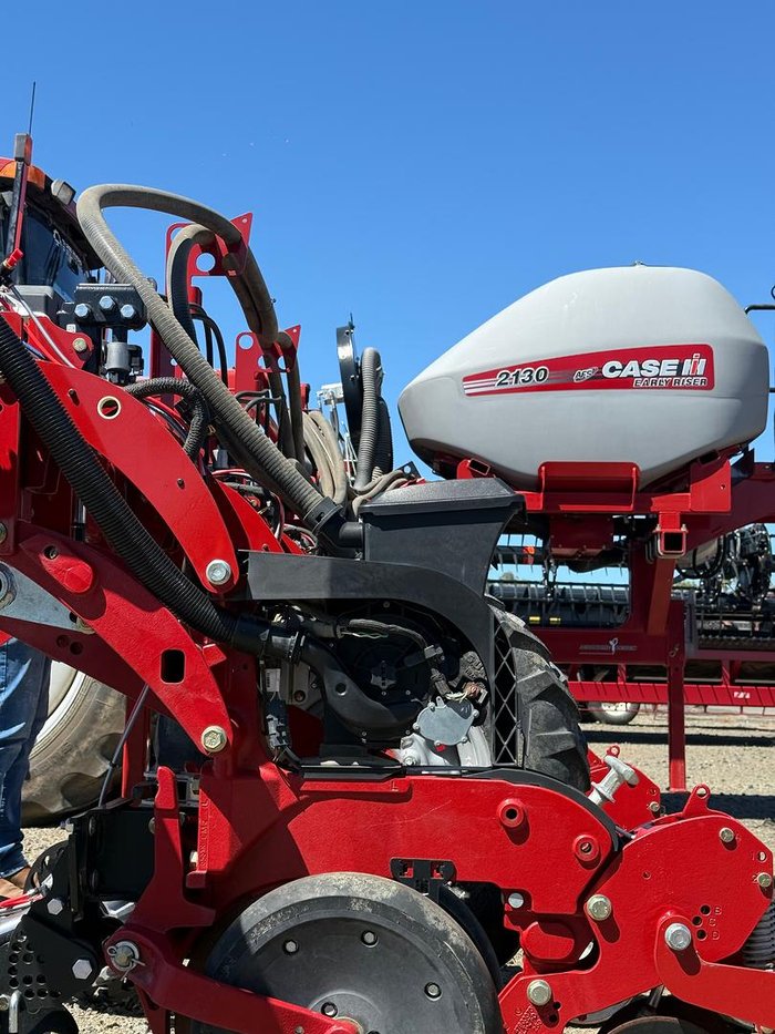 CASE IH 2130 Early Riser Stack-Fold Planter