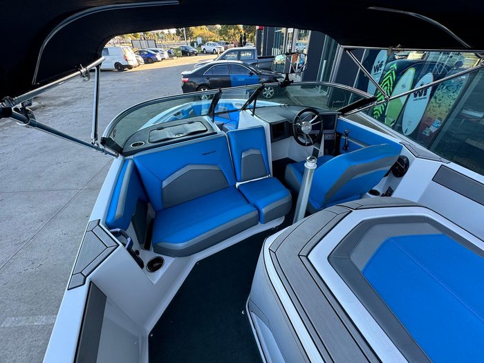 2021 MasterCraft PROSTAR