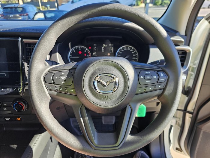 2024 Mazda BT-50 XS