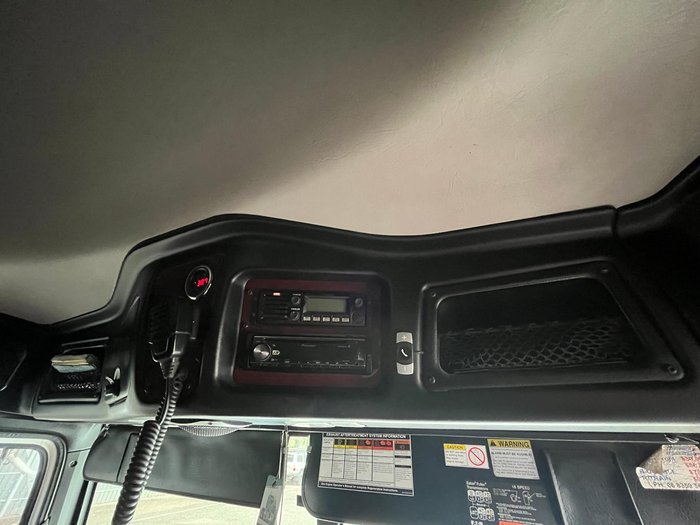 2018 Western Star 4864Fxb White