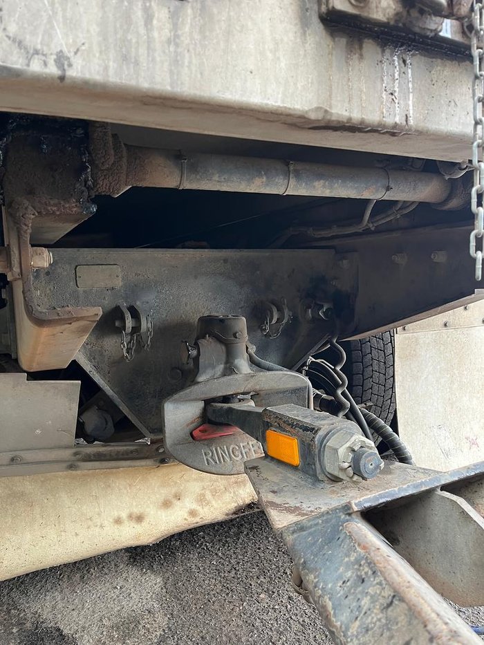 2018 Western Star 4864Fxb White