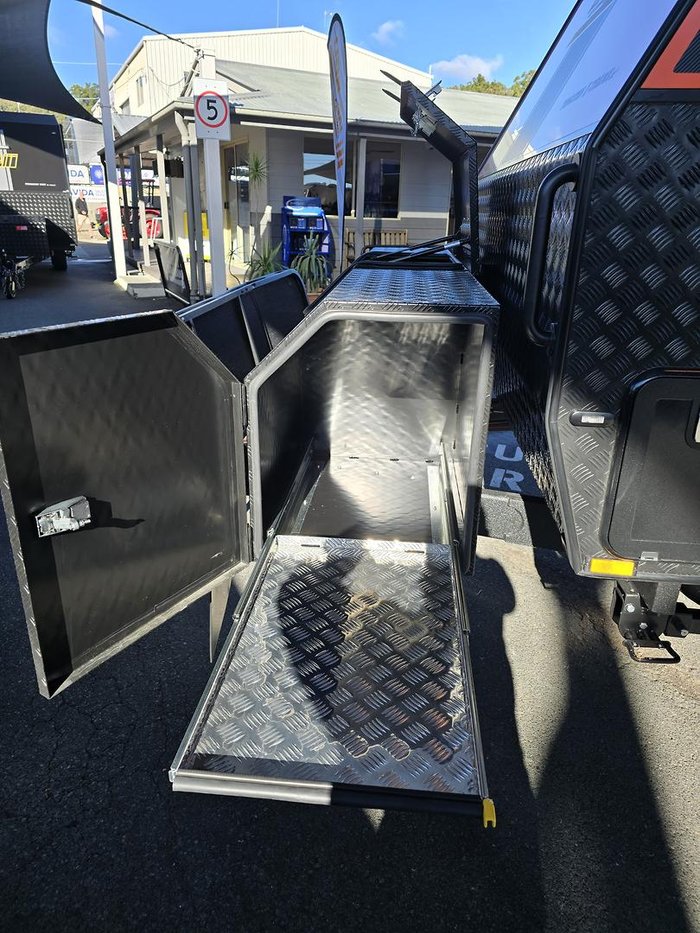 2025 Urban Caravans X'treme Family