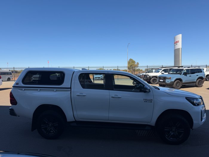 2023 Toyota Hilux