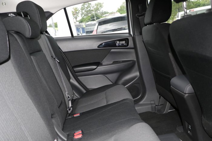 2024 Mitsubishi Eclipse Cross PHEV ES