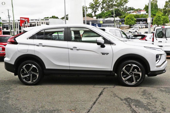 2024 Mitsubishi Eclipse Cross PHEV ES