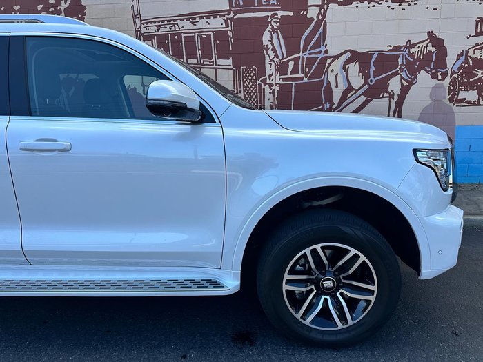 2024 GWM Tank 500 Lux Hybrid