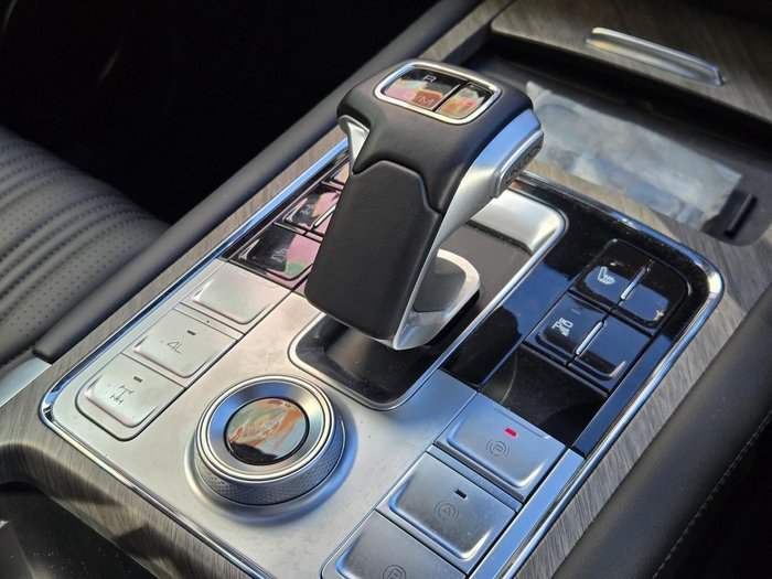 2024 GWM Tank 500 Lux Hybrid