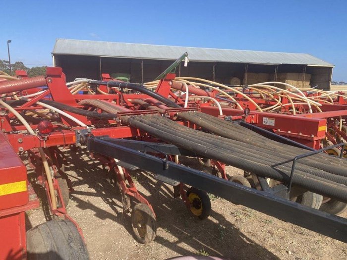 2016 Morris C2 Contour Air Drill Red