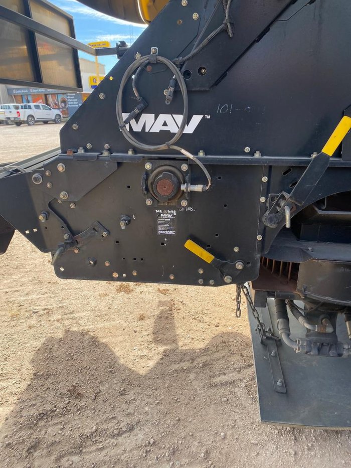 2017 New Holland Cr10.90