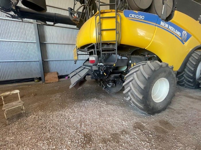 2017 New Holland Cr10.90