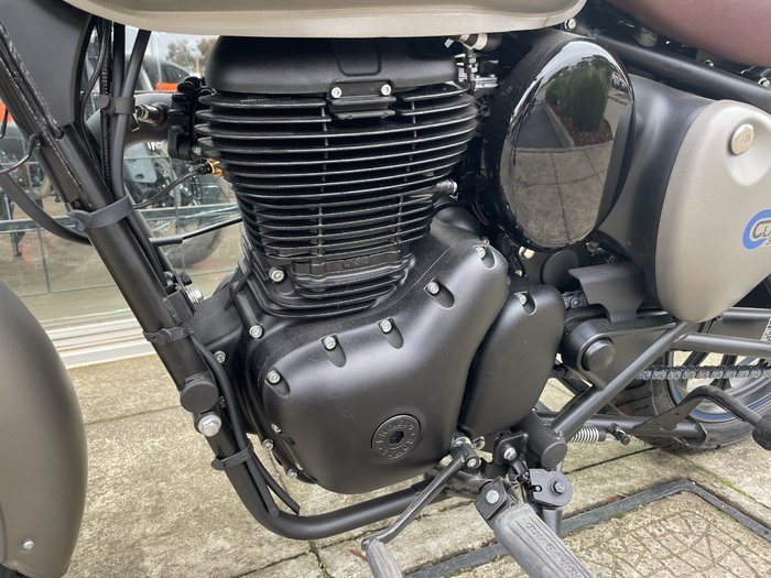 2024 Royal Enfield (see Also Enfiel CLASSIC 350 SIGNALS GREY