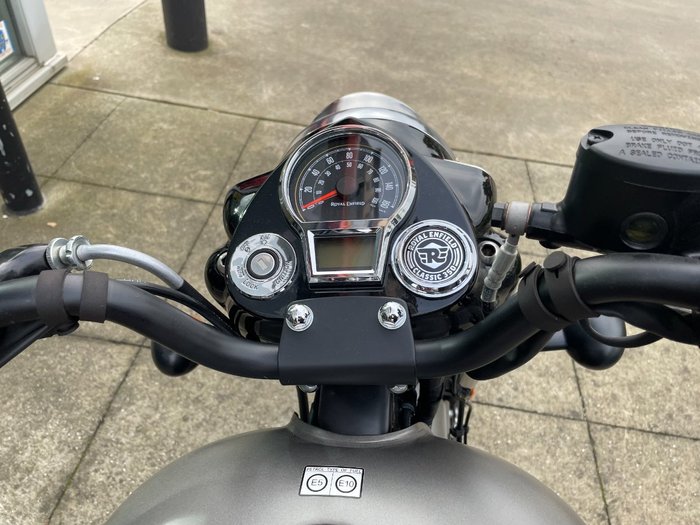 2024 Royal Enfield (see Also Enfiel CLASSIC 350 SIGNALS GREY