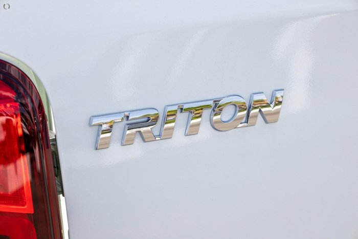 2023 Mitsubishi Triton GLS MR MY23 4X4 Dual Range White Diamond