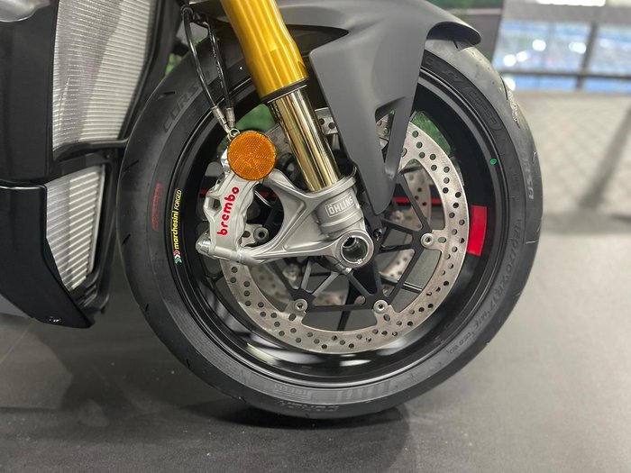 2024 Ducati Streetfighter V4 S Streetfighter Grey