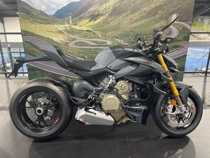 2024 Ducati Streetfighter V4 S Streetfighter Grey