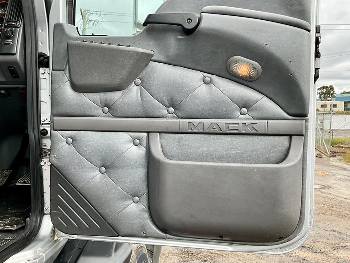 2016 Mack Granite Cmmt 500Hp Auto Xlocks Hist $112500+Gst MACK GRANITE 500