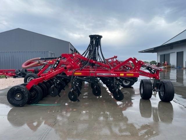 0 Massey Ferguson (Concord) Mf 9730-4010 Air Seeder Bar RED