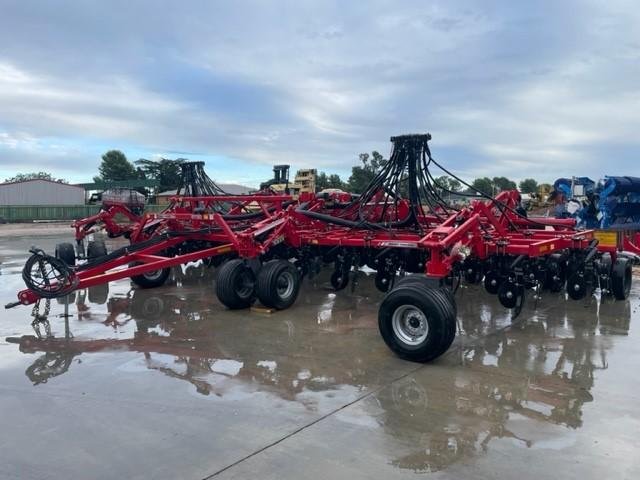 0 Massey Ferguson (Concord) Mf 9730-4010 Air Seeder Bar RED