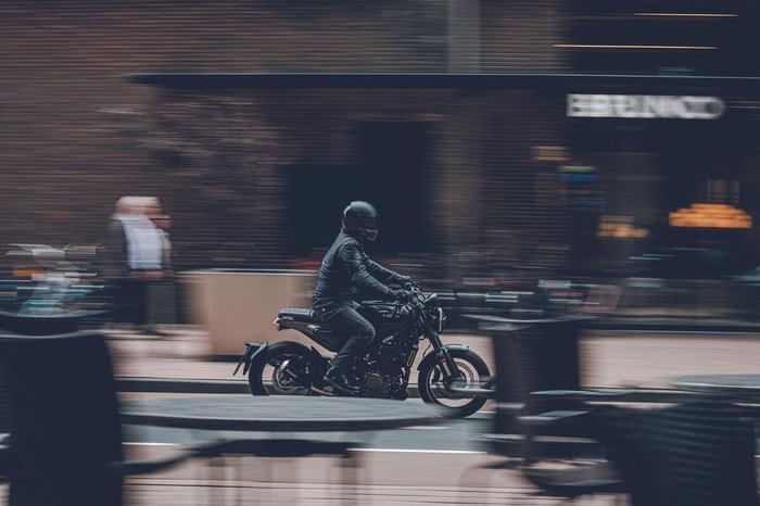 2023 Husqvarna SVARTPILEN 401 Svartpilen 401 Black