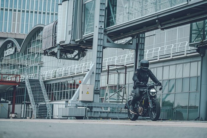 2023 Husqvarna SVARTPILEN 401 Svartpilen 401 Black