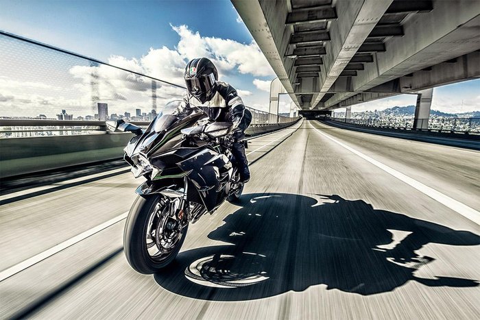 2024 Kawasaki Ninja H2 (ZX1002J) Ninja H2 Silver