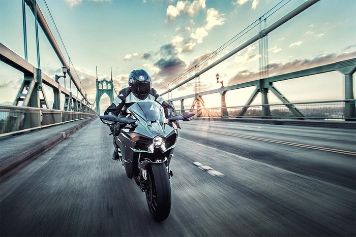 2024 Kawasaki Ninja H2 (ZX1002J) Ninja H2 Silver
