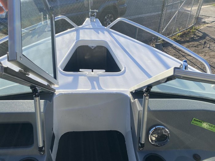 2024 QUINTREX 500 Fishabout Pro