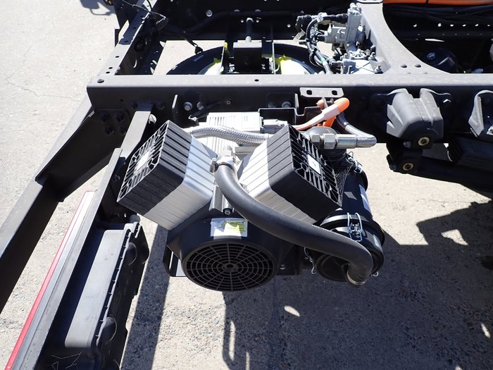 2023 HYUNDAI MIGHTY ELECTRIC WHITE