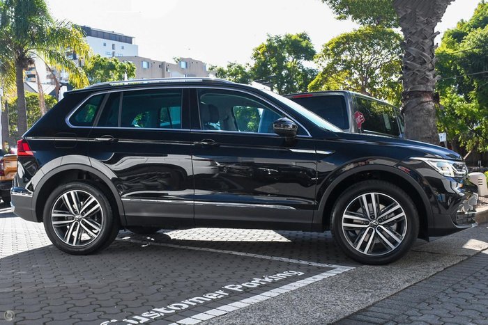 2024 Volkswagen Tiguan 162TSI Elegance