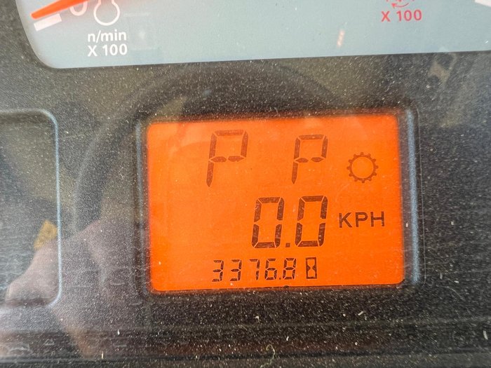 2019 Challenger Mt865e