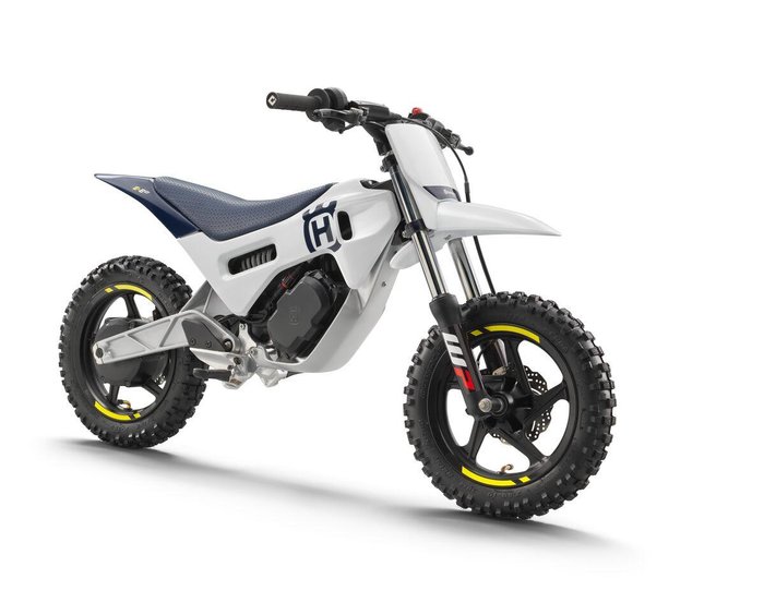 2025 Husqvarna EE 2 EE White