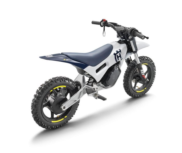 2025 Husqvarna EE 2 EE White