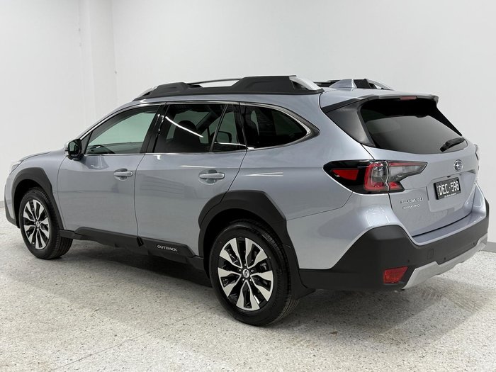 2024 Subaru Outback AWD Touring