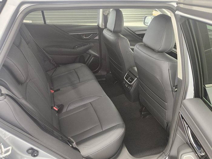 2024 Subaru Outback AWD Touring