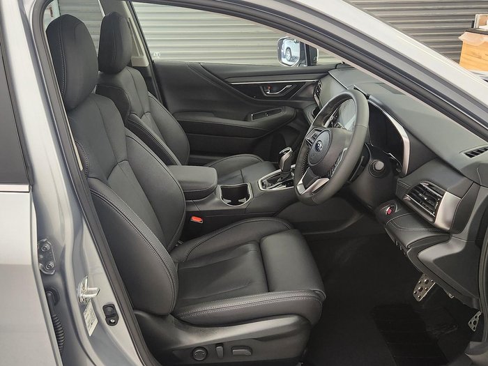 2024 Subaru Outback AWD Touring