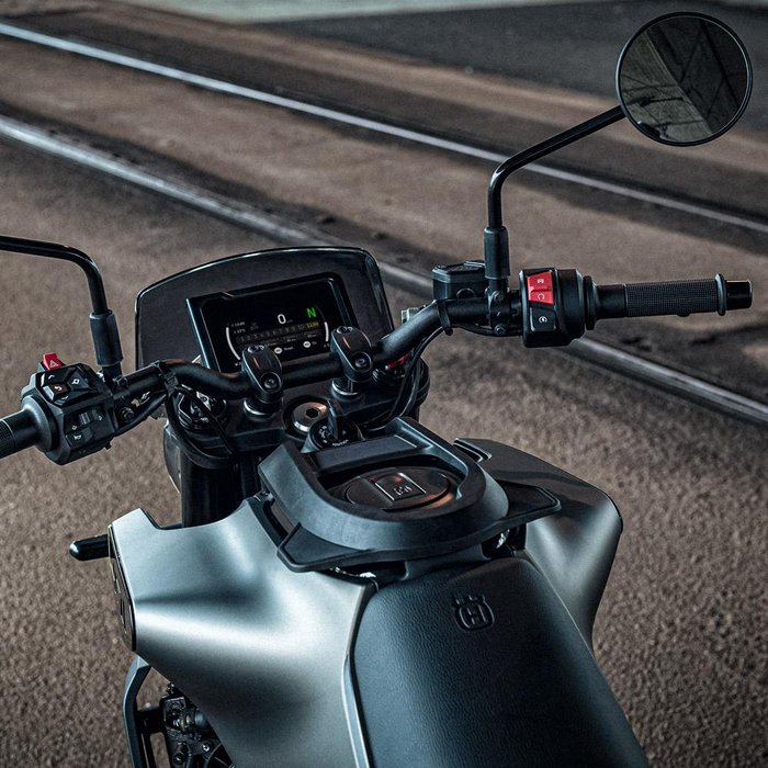 2025 Husqvarna SVARTPILEN 401 Svartpilen 401 Black