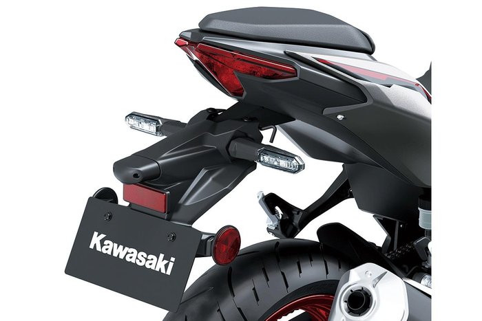 2025 Kawasaki Z500 SE Z Red