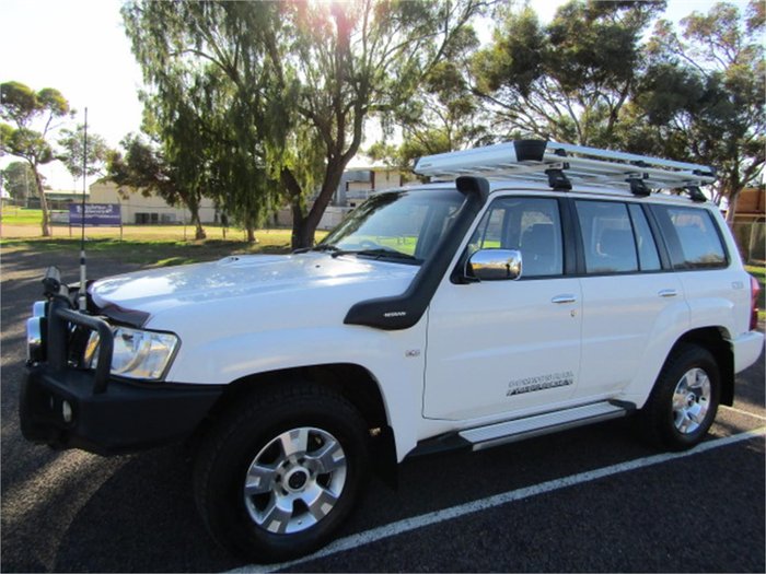 2014 Nissan Patrol ST